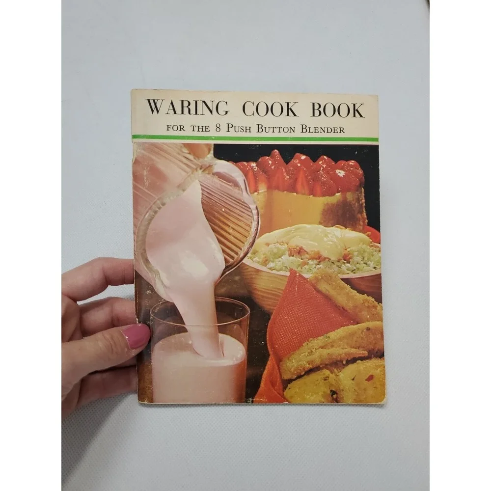 1968 Waring 8 Push Button Blender Cookbook W/ Some Instructions 60+ Page Booklet